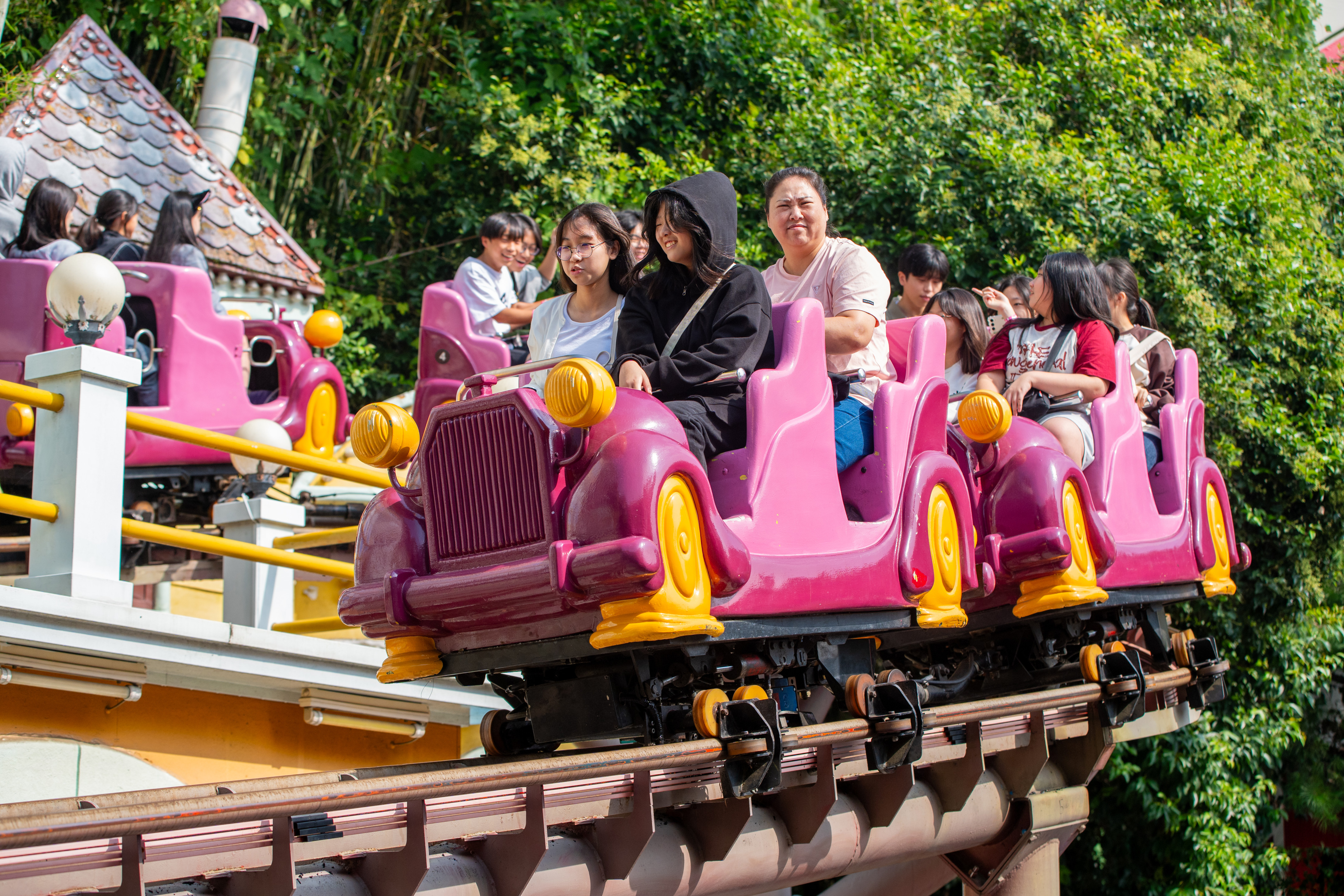 E-World / 이월드 Magic Castle