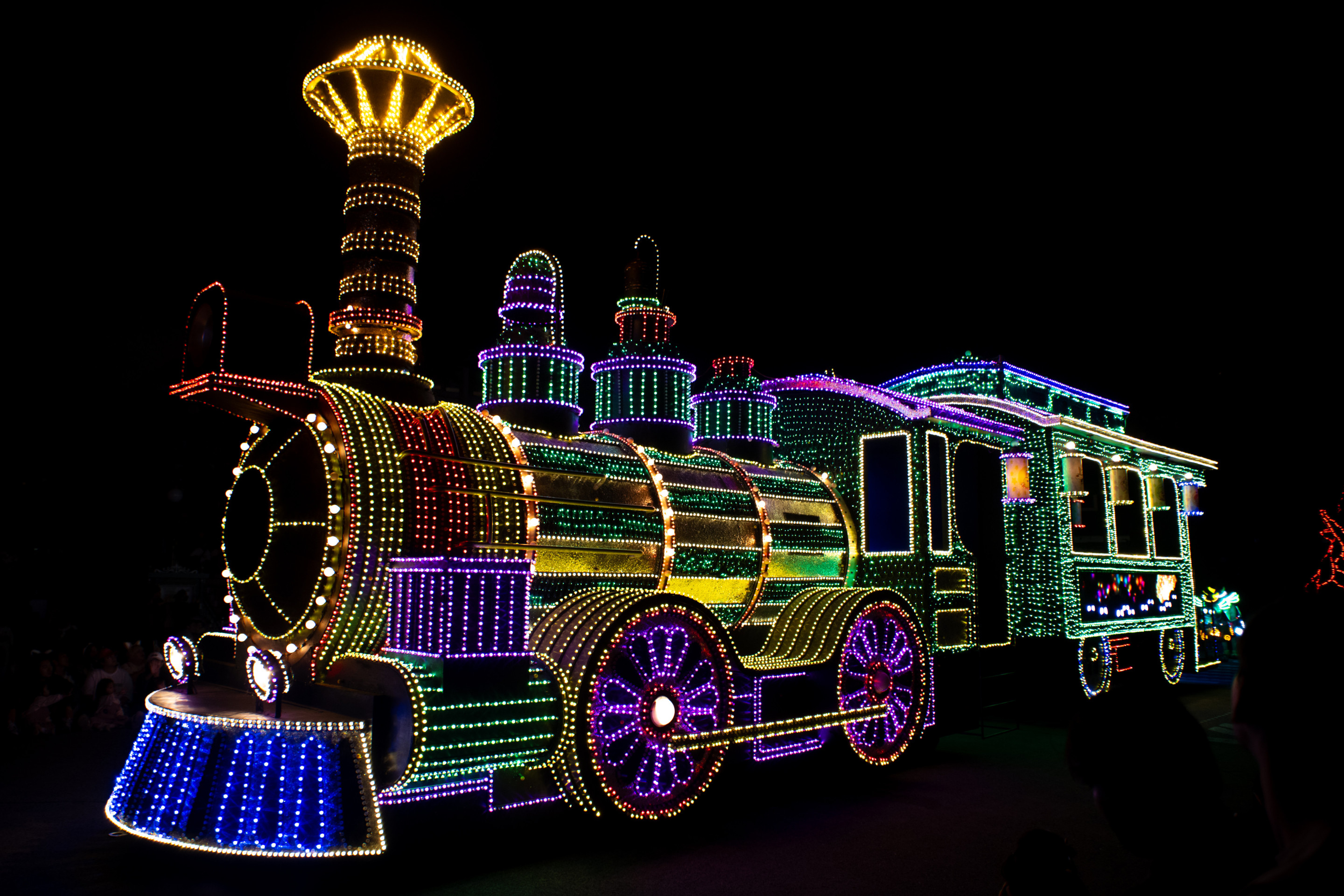 Everland / 에버랜드 Moonlight Parade