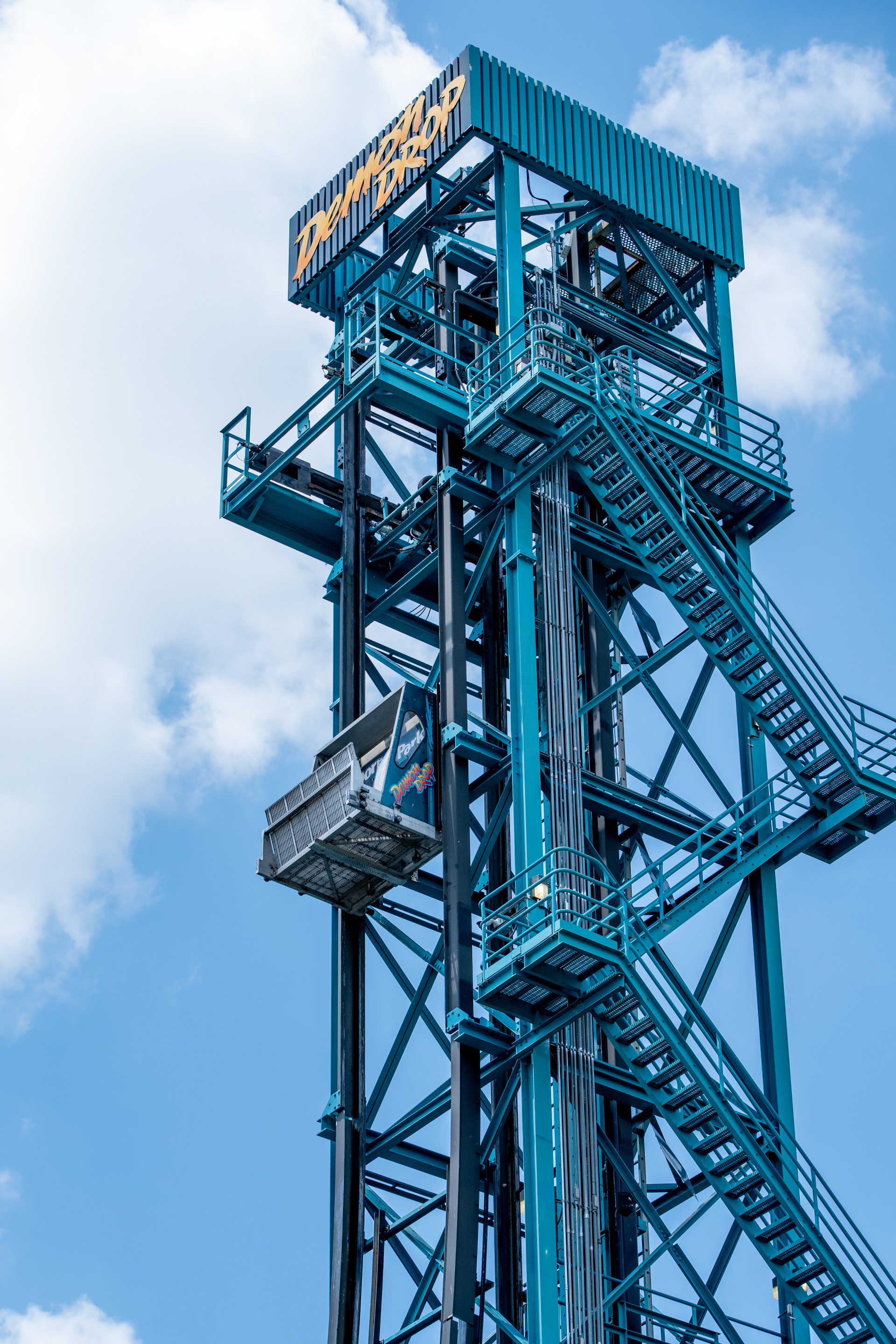 Dorney Park & Wildwater Kingdom Demon Drop