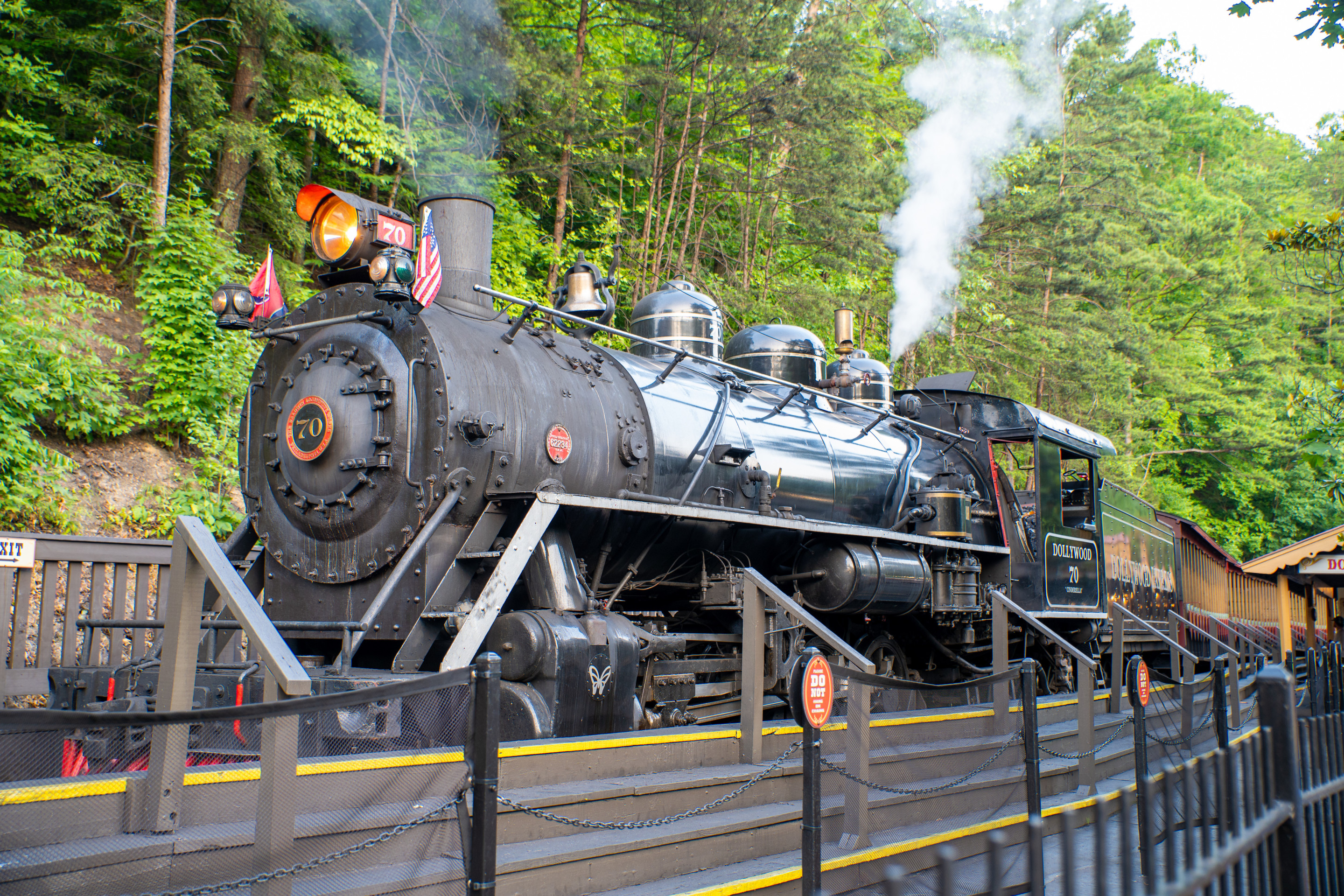 Dollywood Dollywood Express
