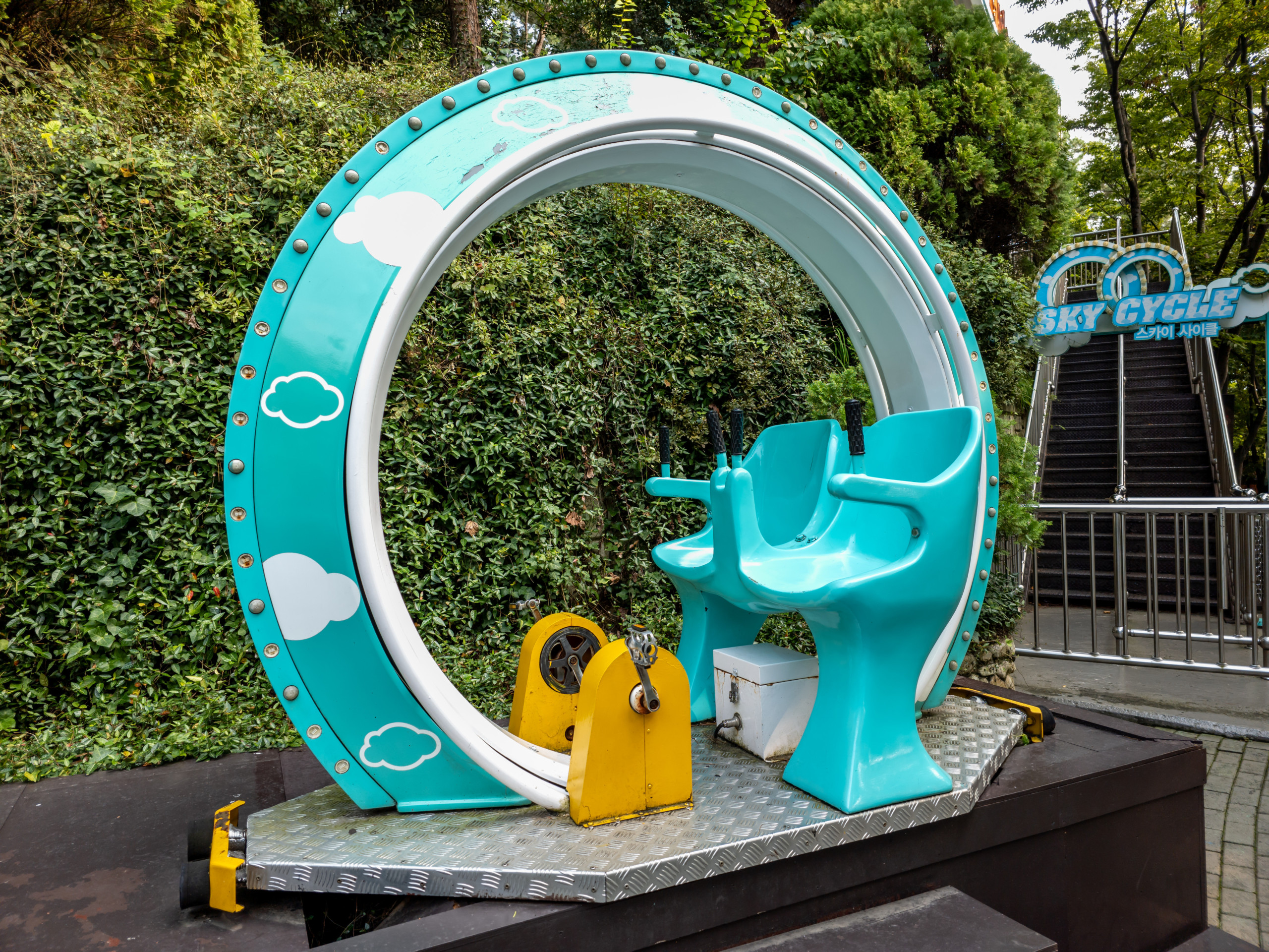 E-World / 이월드 Sky Cycle