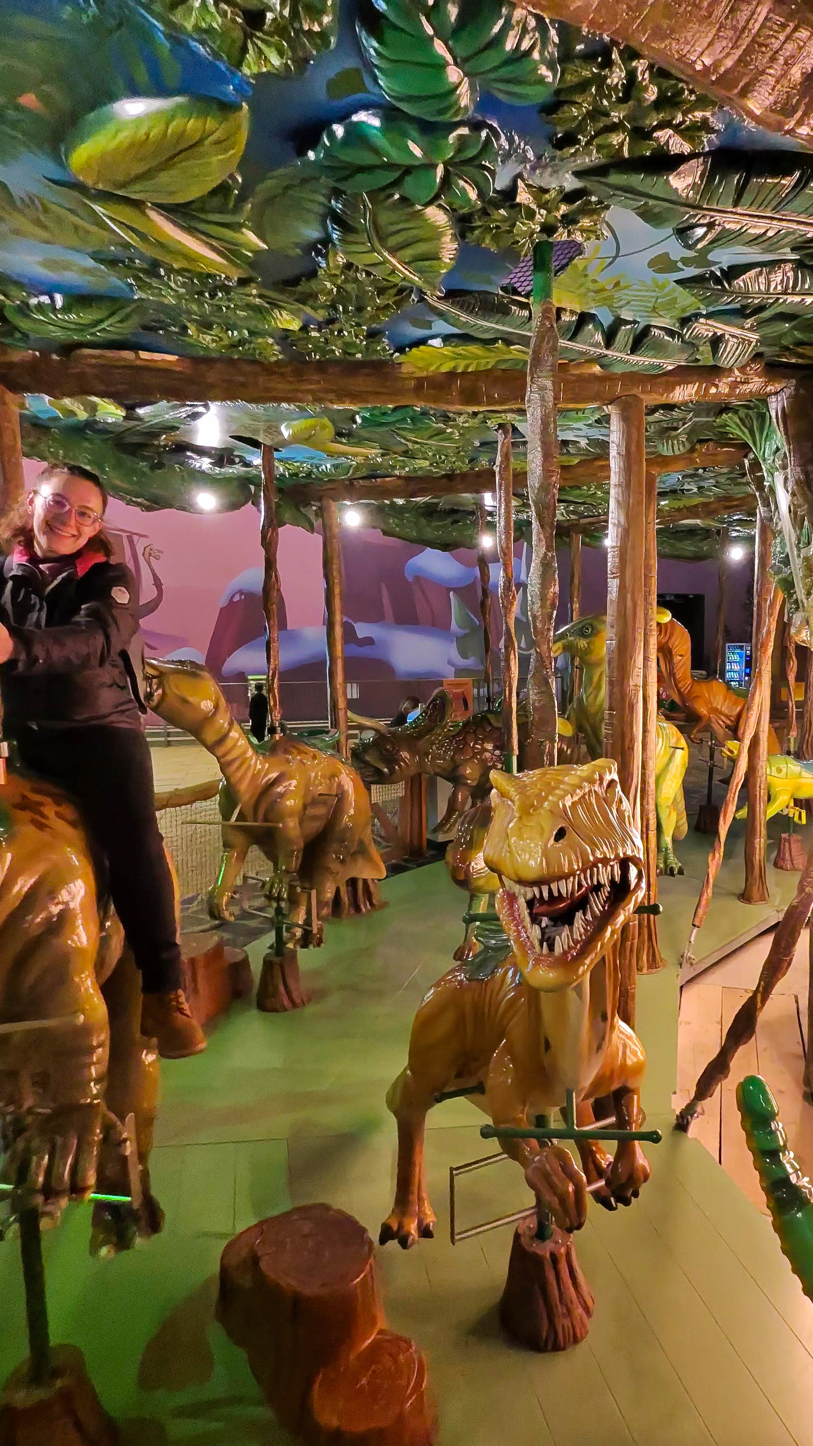 Majaland Praha Dinosaur Carrousel