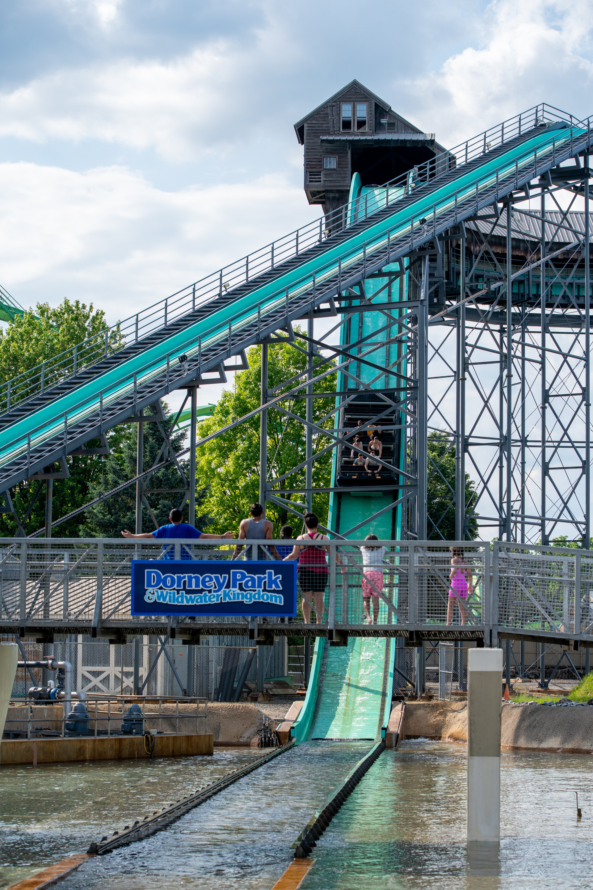Dorney Park & Wildwater Kingdom White Water Landing
