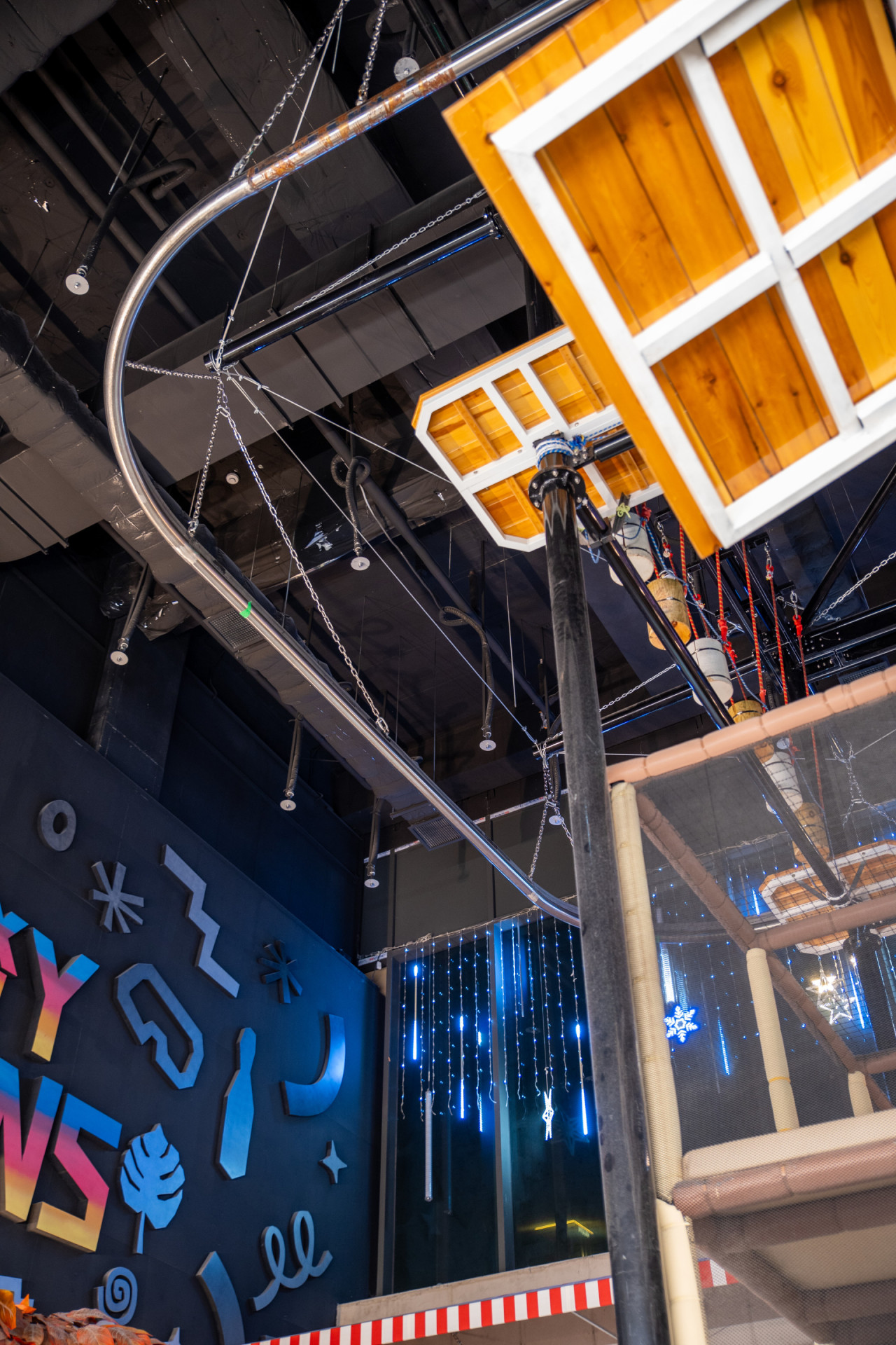 Spark Field Zip Coaster