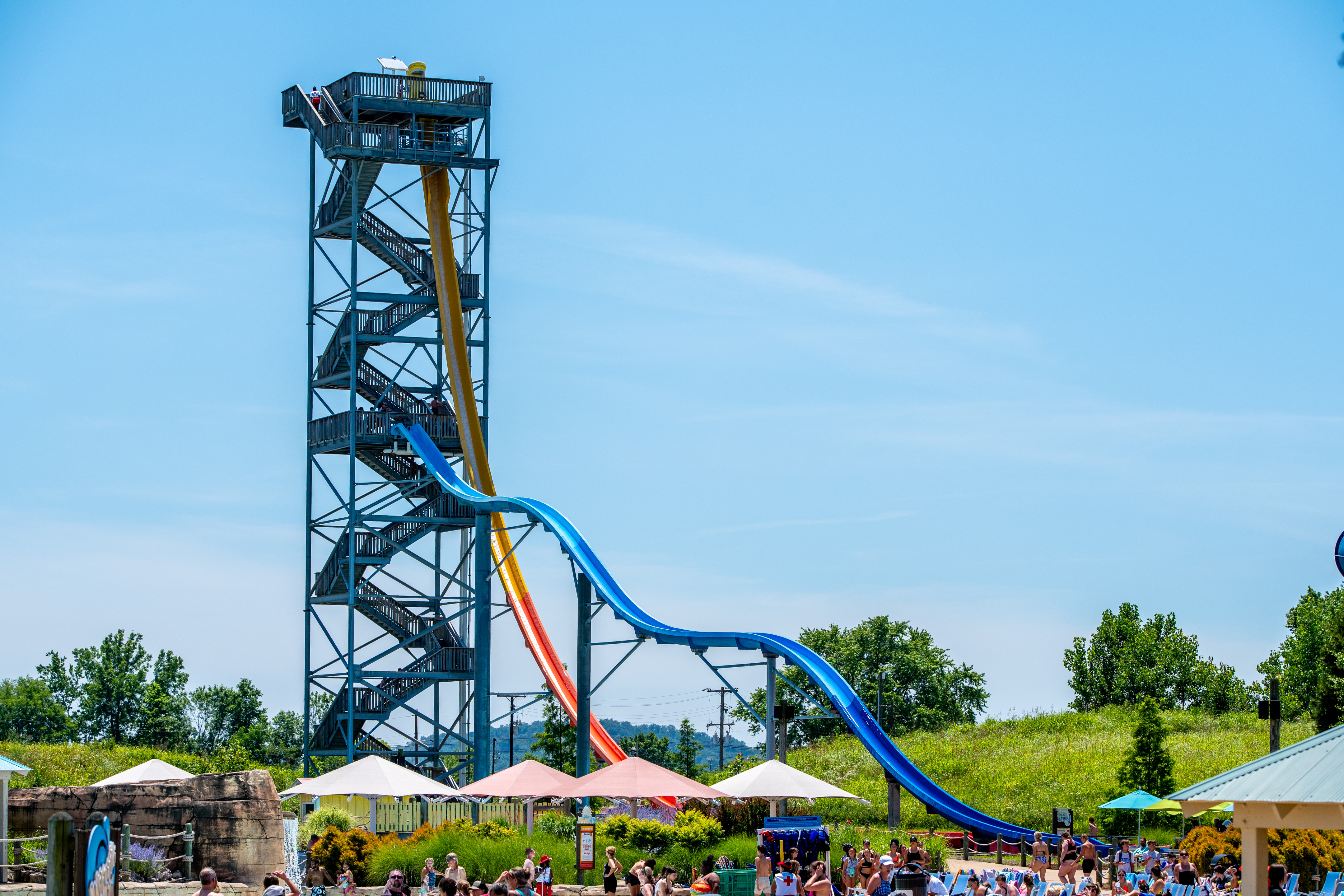 Kentucky Kingdom and Hurricane Bay Deep Water Dive