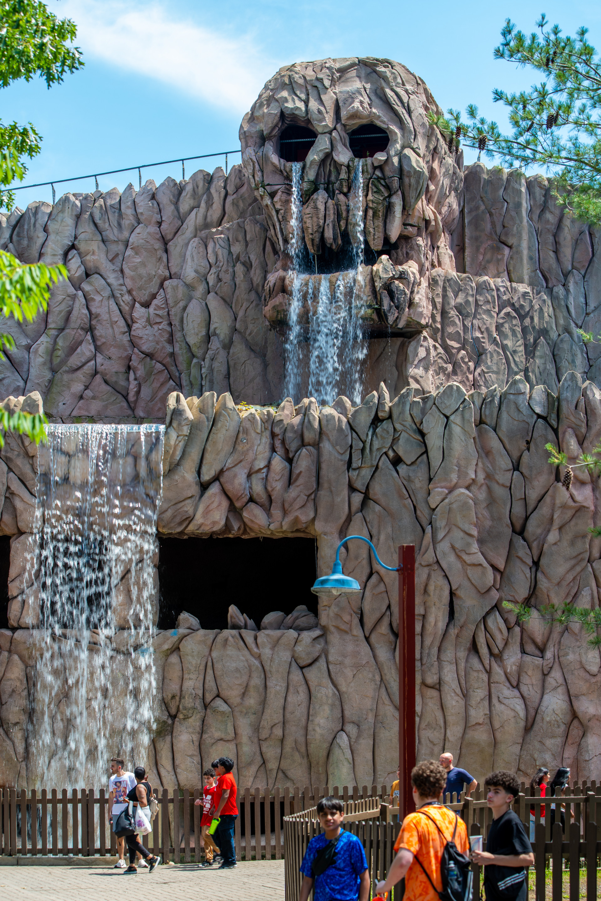 Six Flags Great Adventure Skull Mountain