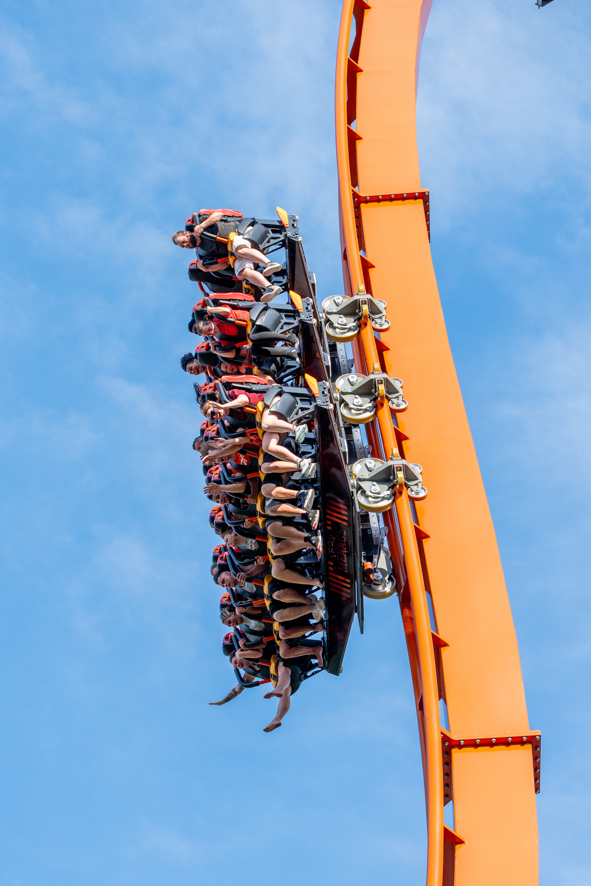 Dorney Park & Wildwater Kingdom Iron Menace
