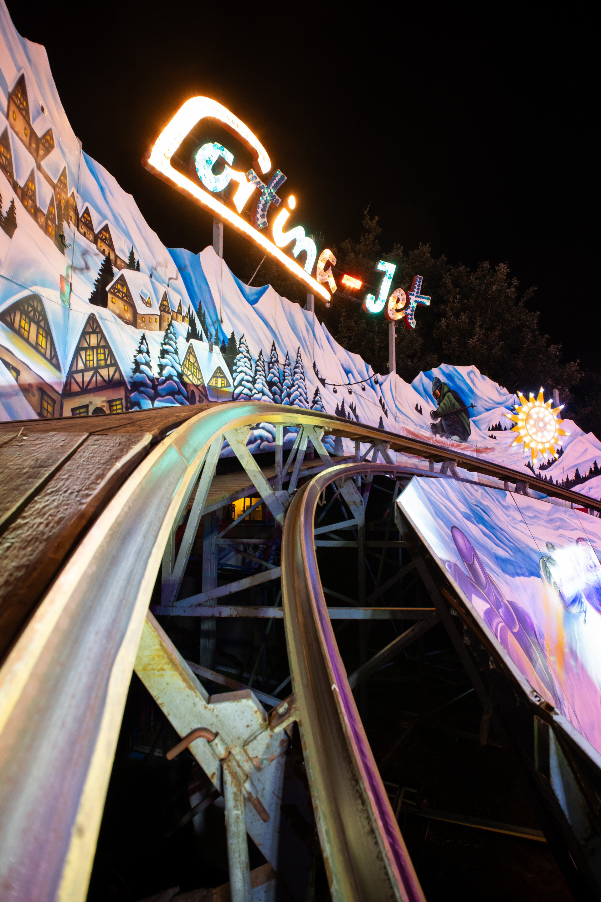 Fête à Neu-Neu (Neuilly-sur-Seine) Cortina Jet